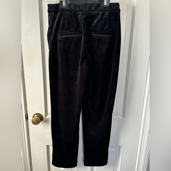 Express Super High-rise Editor Straight Black Velvet Pants - Picture 3 of 8